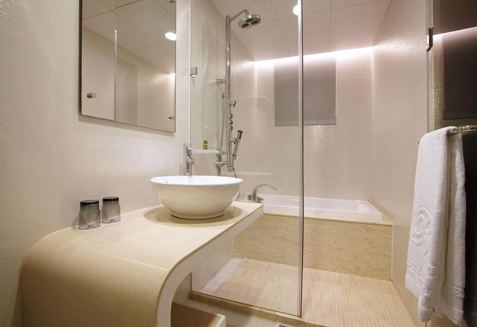 Beauty Hotels - Beautique Hotel Taipei Exteriör bild