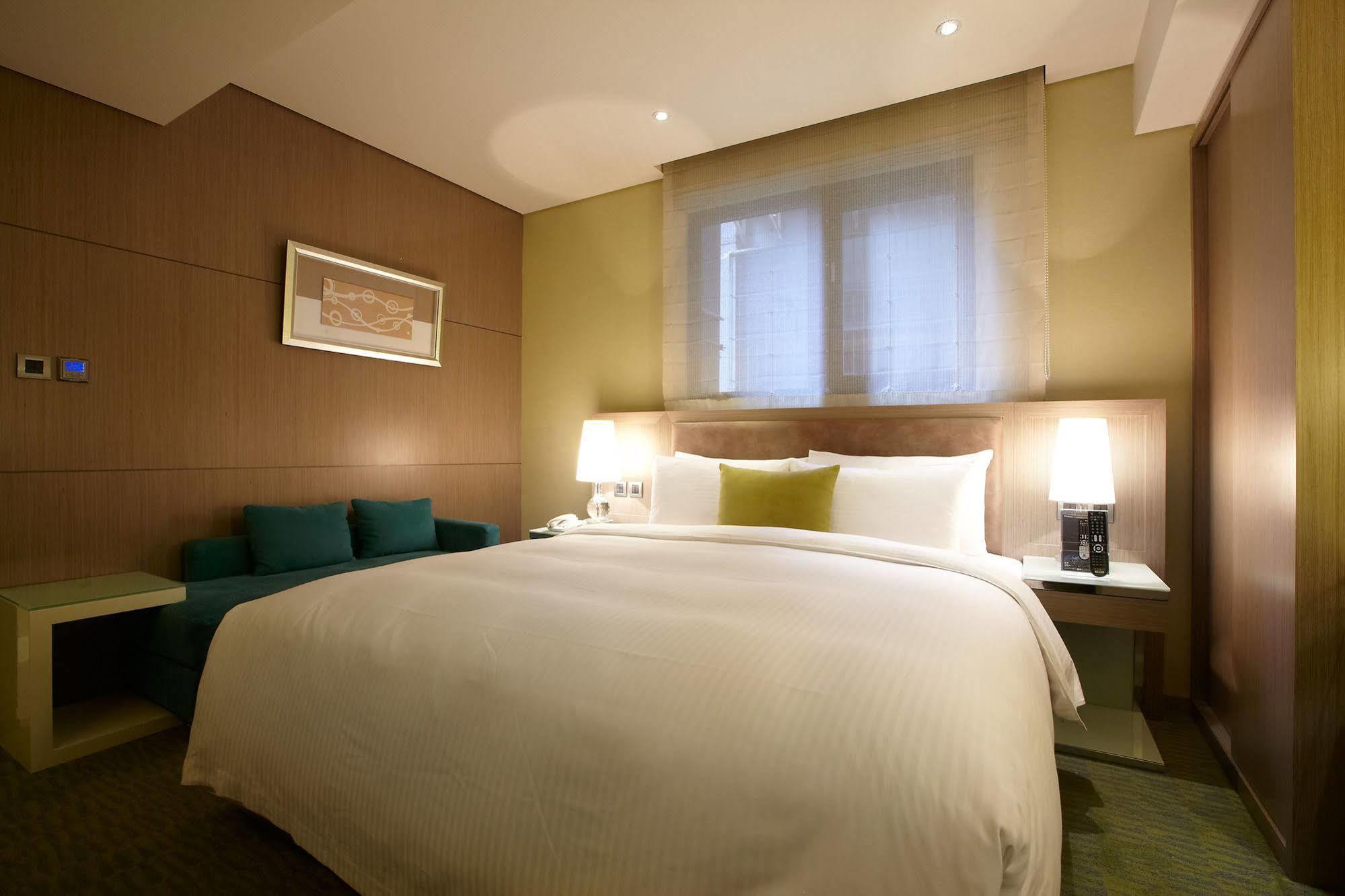 Beauty Hotels - Beautique Hotel Taipei Exteriör bild