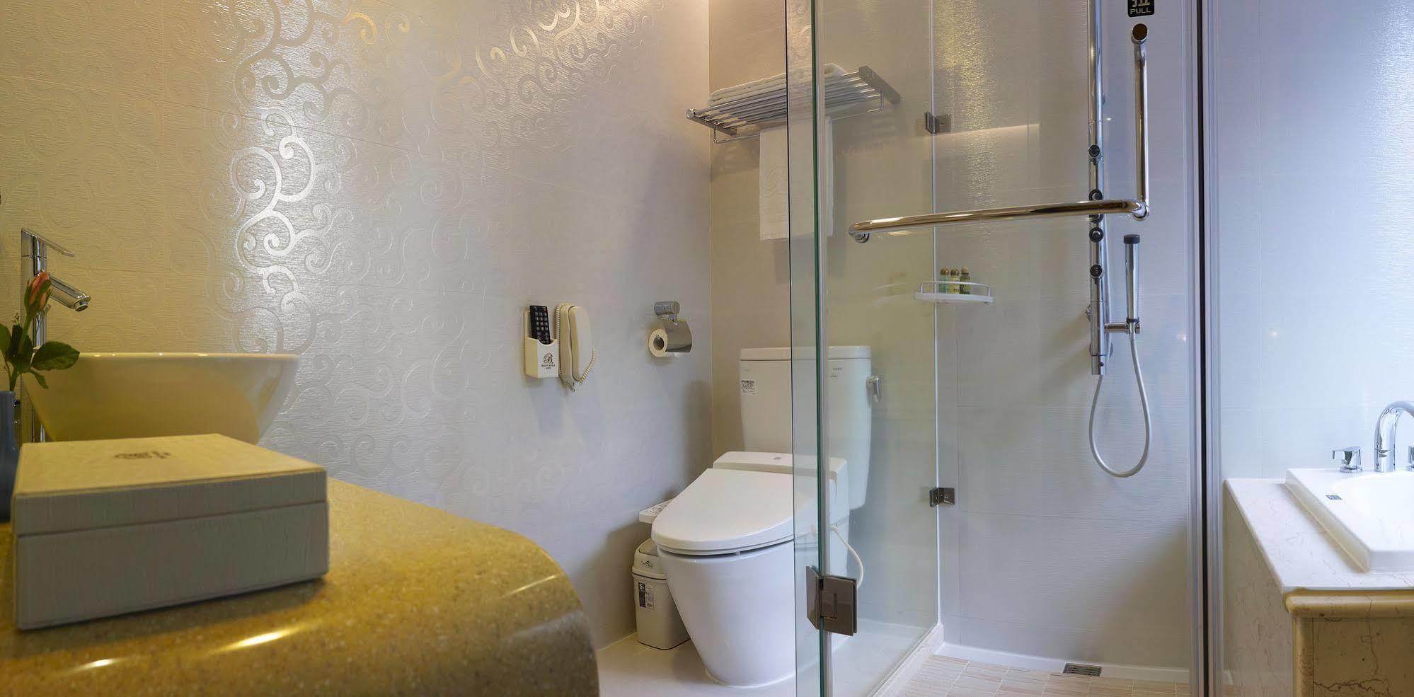 Beauty Hotels - Beautique Hotel Taipei Exteriör bild
